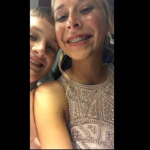 Meet your Posher, Mackenzie